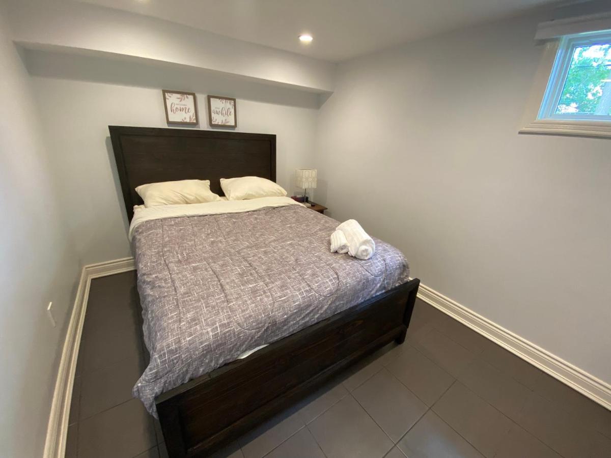 Yonge And Finch Subway !U Spacious & Cozy Private Bdr With Shared Bathroom Toronto Ngoại thất bức ảnh